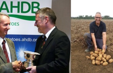 AHDB Awards Jim Cruickshank and John Sarup