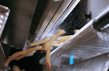 TOMRA and University of Brussels Test New Technique for Acrylamide Detection in Potatoes