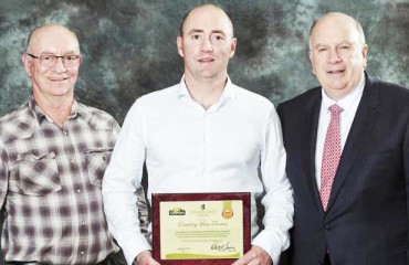 Country View Farms Wins Cavendish Farms Sustainability Award