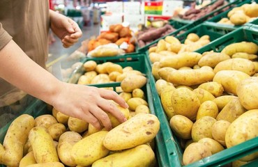 Tasmanian Supermarkets Will Not Stock Imported Potatoes