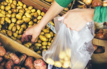 US: Records Sales for Retail Potatoes in 2020