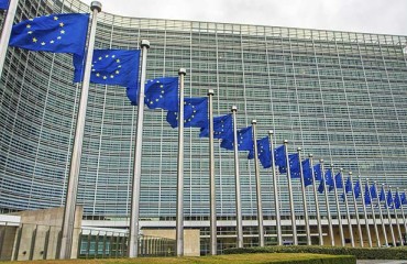 EU Pushes Mercosur Trade Deal Signing to January Amid Member State Concerns